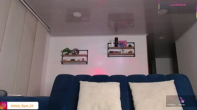 ashely ryan24 online show from 04-10-26, 12:05