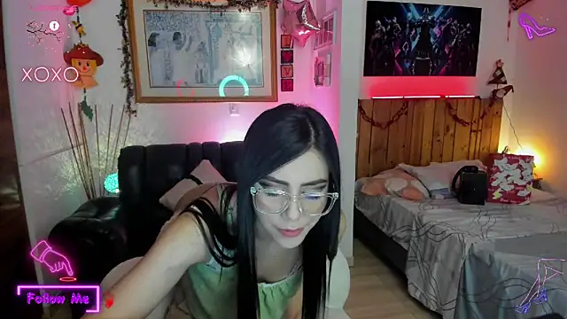 LauGrayJ online show from 03-18-25, 12:16