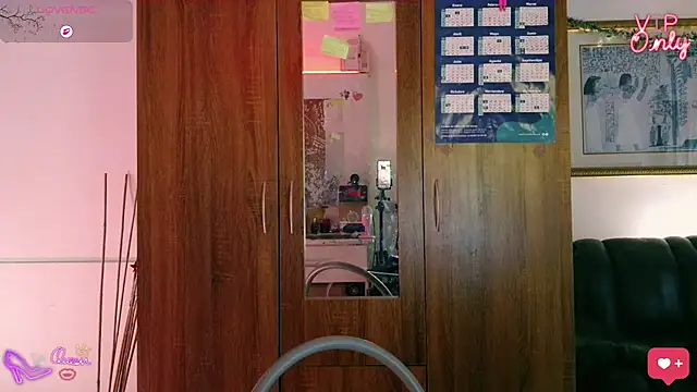 LauGrayJ online show from 03-16-26, 10:47