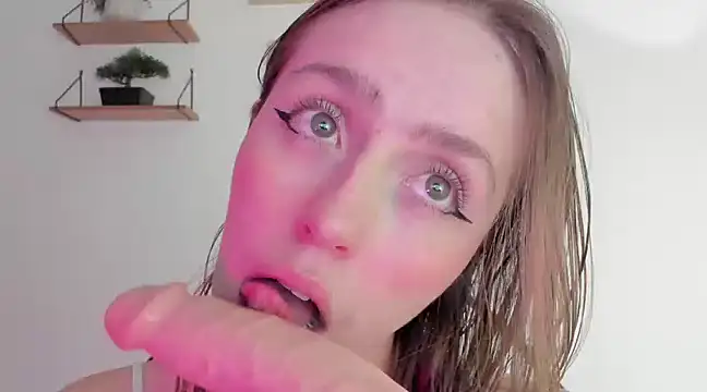 Snapshot of SofiaGc chatting on 01-19-25, 03:08 SofiaGc online show from 01-19-25, 03:08