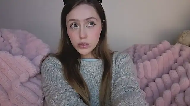 Snapshot of SofiaGc chatting on 11-06-25, 03:40 SofiaGc online show from 11-06-25, 03:40