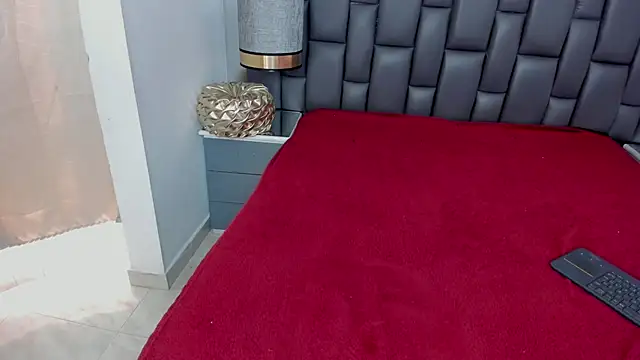  cat 18 online show from 12-20-24, 04:46