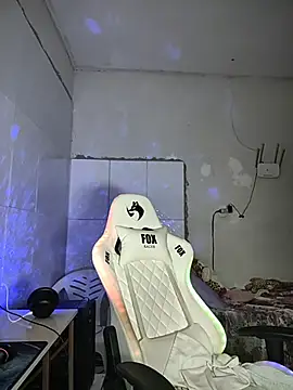 Snapshot of dani123unica chatting on 02-05-26, 10:42 dani123unica online show from 02-05-26, 10:42