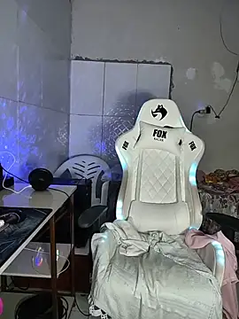 Snapshot of dani123unica chatting on 02-07-26, 11:03 dani123unica online show from 02-07-26, 11:03