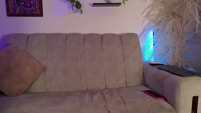 DeniseandDerek time online show from 01-20-25, 02:57