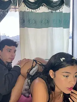 Snapshot of Dulce-diosa chatting on 03-17-25, 09:55 Dulce-diosa online show from 03-17-25, 09:55