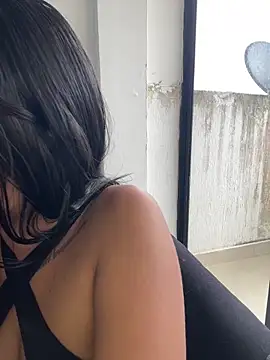 Dulce-diosa online show from 12-19-25, 07:21