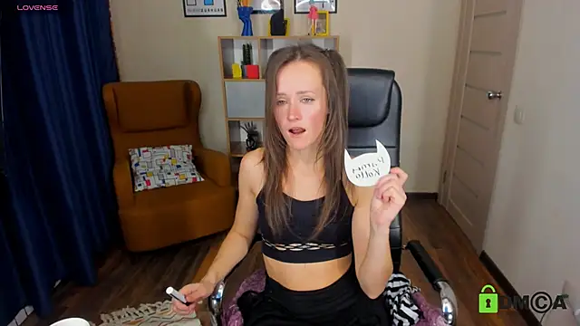 Snapshot of FrancescaCollins chatting on 12-09-24, 10:43 FrancescaCollins online show from 12-09-24, 10:43