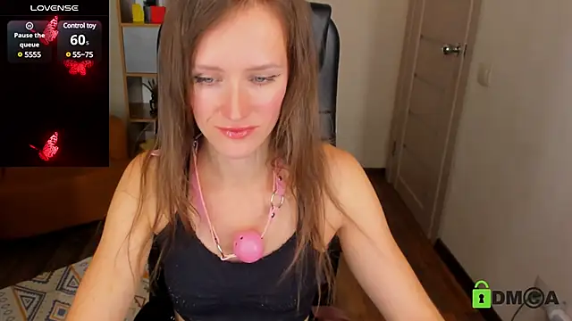 Snapshot of FrancescaCollins chatting on 12-13-24, 01:55 FrancescaCollins online show from 12-13-24, 01:55