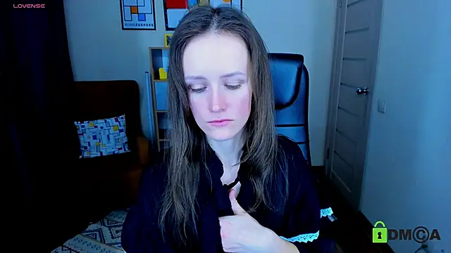 Snapshot of FrancescaCollins chatting on 03-06-25, 02:18 FrancescaCollins online show from 03-06-25, 02:18