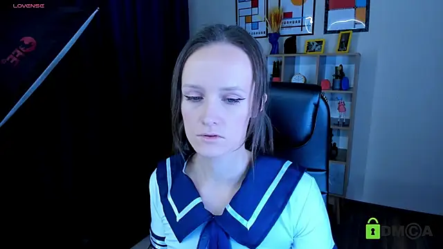 Snapshot of FrancescaCollins chatting on 11-18-25, 02:32 FrancescaCollins online show from 11-18-25, 02:32