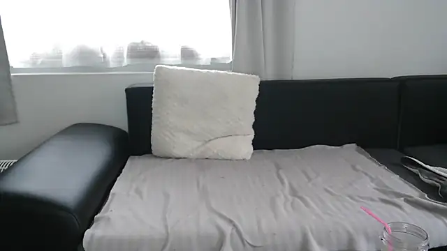 HotElena online show from 10-10-25, 12:04