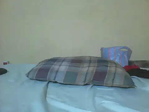 Snapshot of Sweet-beanca chatting on 04-22-26, 05:36 Sweet-beanca online show from 04-22-26, 05:36