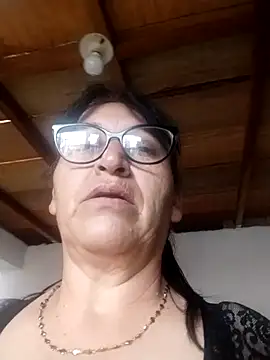 clarita 01 online show from 11-16-25, 04:45