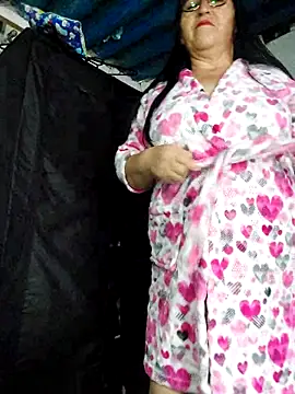 clarita 01 online show from 04-06-26, 01:01