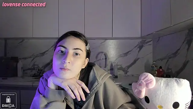 Ayesha Thebestt online show from 01-15-26, 03:38