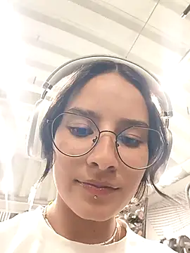  vaness online show from 01-15-25, 05:40