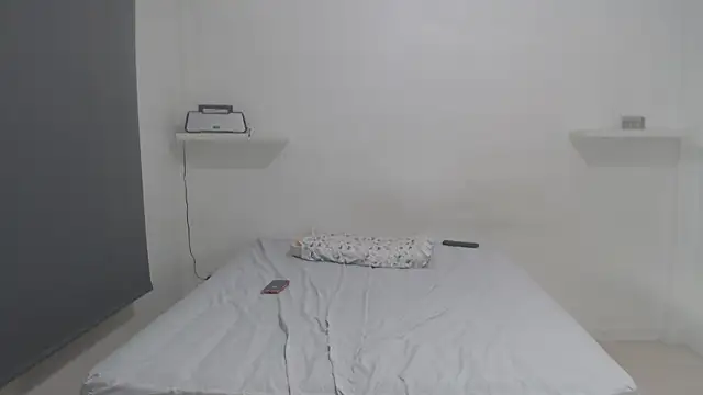 Snapshot of lulitasexy chatting on 02-15-26, 07:51 lulitasexy online show from 02-15-26, 07:51