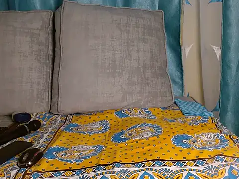 lavishh linds online show from 01-10-26, 06:04