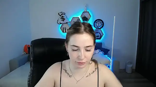 SabrinViolet online show from 03-09-25, 09:13