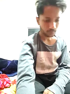 Snapshot of Indiandaddy11 chatting on 03-22-25, 10:28 Indiandaddy11 online show from 03-22-25, 10:28