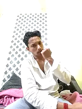 Snapshot of Indiandaddy11 chatting on 10-26-25, 06:36 Indiandaddy11 online show from 10-26-25, 06:36