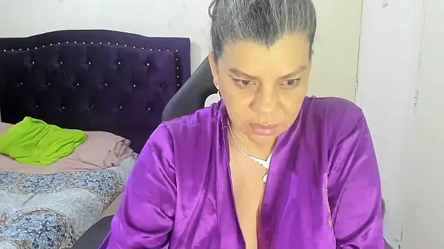 vikyadams online show from 09-12-25, 11:21