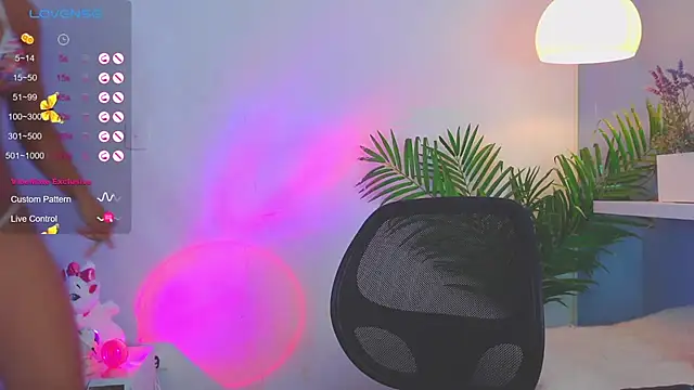 Snapshot of catalina__lovers chatting on 02-06-25, 05:19 catalina lovers online show from 02-06-25, 05:19