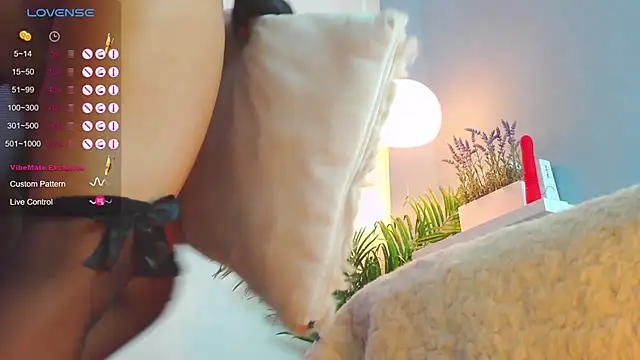 Snapshot of catalina__lovers chatting on 02-11-25, 07:48 catalina lovers online show from 02-11-25, 07:48