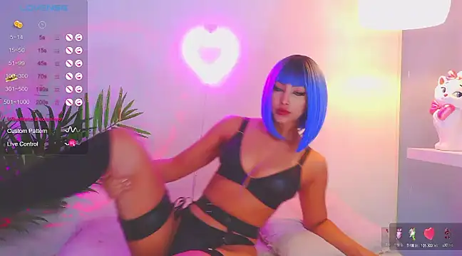 Snapshot of catalina__lovers chatting on 02-27-25, 04:10 catalina lovers online show from 02-27-25, 04:10