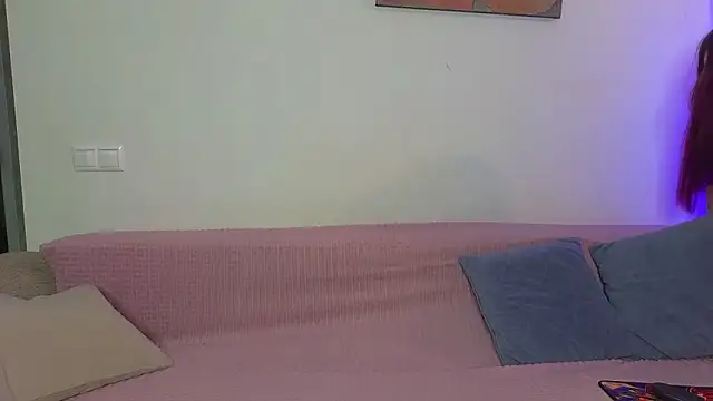 Snapshot of MaxMia chatting on 02-19-26, 06:53 MaxMia online show from 02-19-26, 06:53