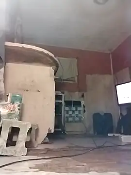 Snapshot of brownfeet chatting on 12-15-24, 05:13 brownfeet online show from 12-15-24, 05:13