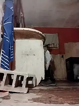 Snapshot of brownfeet chatting on 12-28-24, 06:17 brownfeet online show from 12-28-24, 06:17