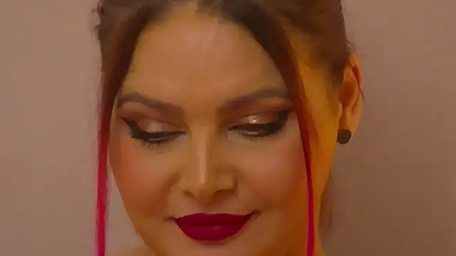 RissaRheys online show from 01-19-25, 03:39