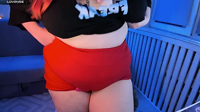 Snapshot of Melissa_Purr chatting on 11-27-25, 02:02 Melissa Purr online show from 11-27-25, 02:02