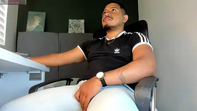 Jan Flp online show from 04-13-26, 12:54