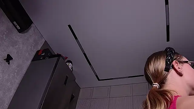 Snapshot of eelizabeth chatting on 01-30-25, 08:22 eelizabeth online show from 01-30-25, 08:22