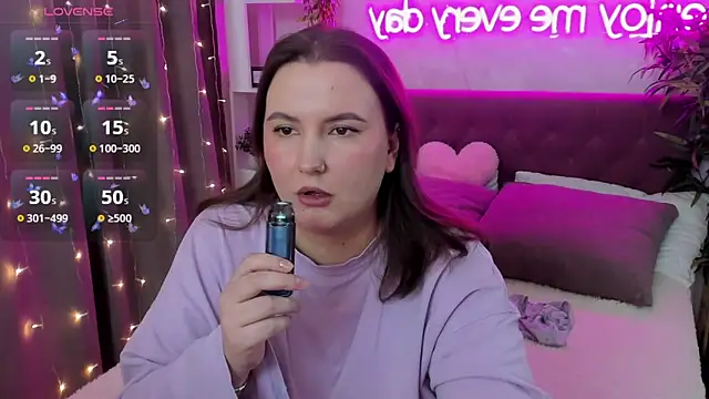 FeralPeach online show from 03-22-26, 06:28