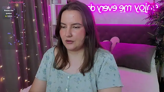 FeralPeach online show from 07-13-26, 08:39