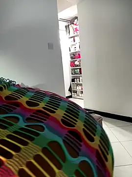 Rose berry online show from 10-18-25, 06:05