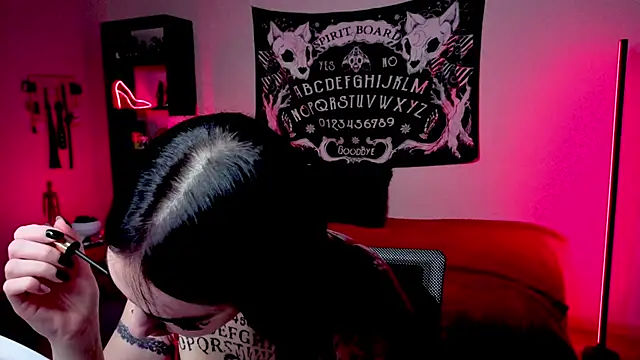 Magic Allie online show from 04-08-26, 08:42