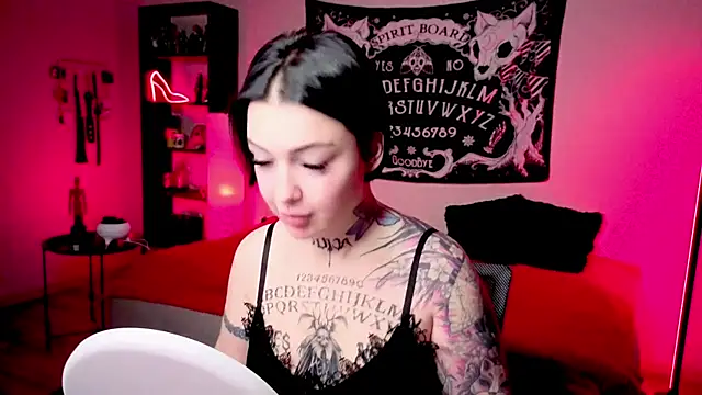 Magic Allie online show from 04-11-26, 07:18