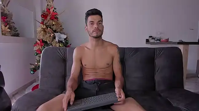 Snapshot of MorganFrei chatting on 12-20-24, 07:39 MorganFrei online show from 12-20-24, 07:39