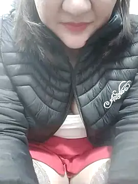 Snapshot of Rose_DiDi chatting on 02-12-25, 12:44 Rose DiDi online show from 02-12-25, 12:44