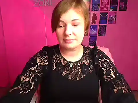 Snapshot of Lissmilf chatting on 10-19-25, 11:55 Lissmilf online show from 10-19-25, 11:55