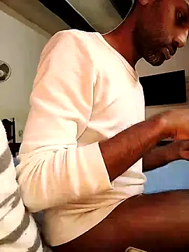 Snapshot of KeptupInosine chatting on 02-25-25, 01:17 KeptupInosine online show from 02-25-25, 01:17