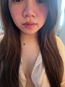 Hotellinh12 online show from 04-10-26, 05:56