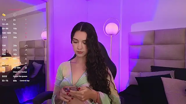 mssjulia online show from 12-13-24, 08:37