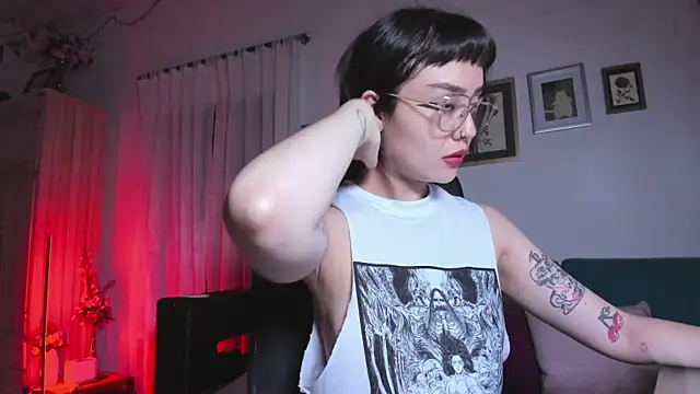 Snapshot of Conlosmichis chatting on 03-20-25, 11:12 Conlosmichis online show from 03-20-25, 11:12