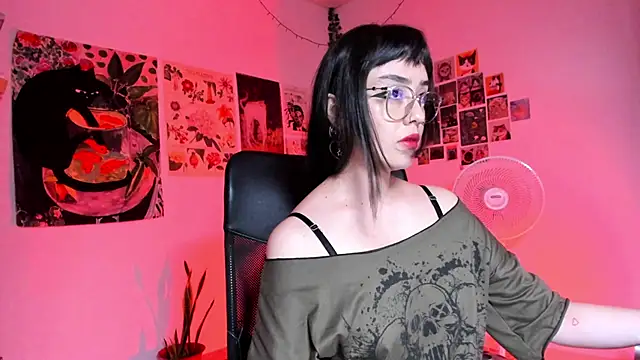 Snapshot of Conlosmichis chatting on 09-11-25, 12:44 Conlosmichis online show from 09-11-25, 12:44